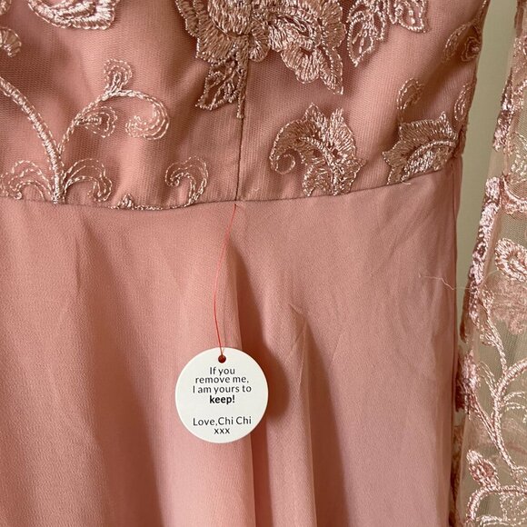 Chi Chi London Dorothee Skater Dress in Pink - Picture 9 of 12